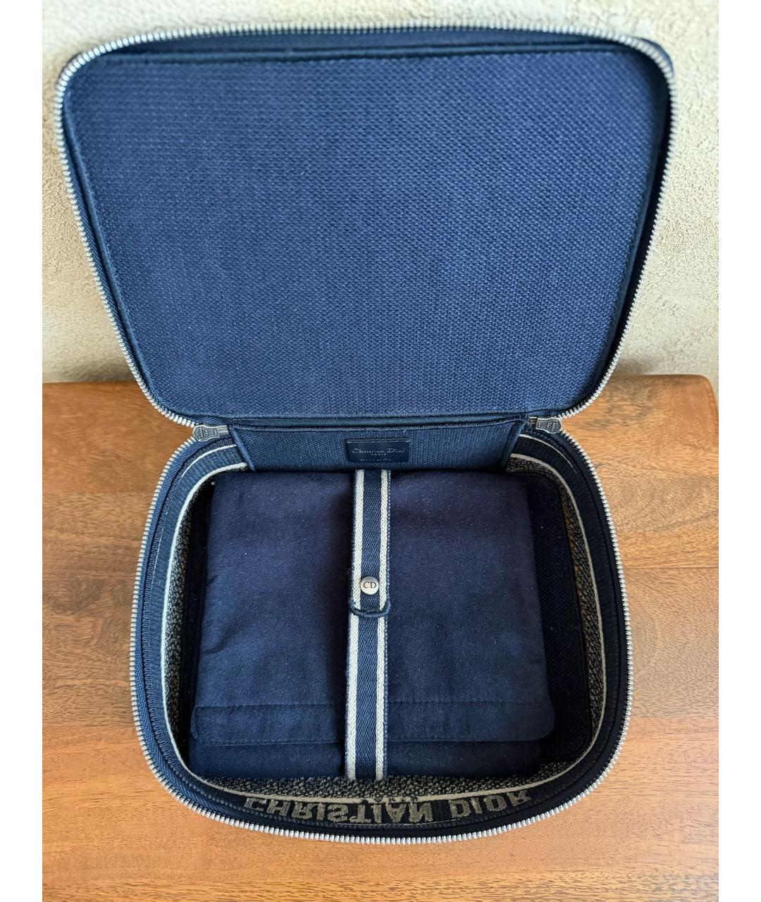CHRISTIAN DIOR Темно-синяя тканевая косметичка, фото 4