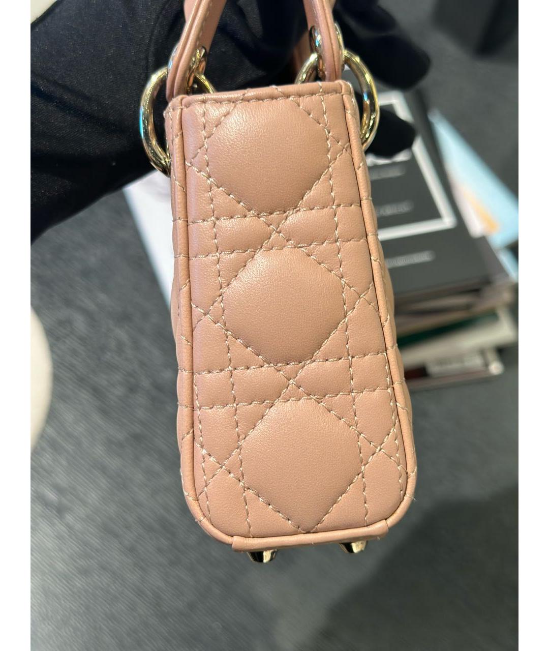 CHRISTIAN DIOR Бежевая кожаная сумка с короткими ручками, фото 4