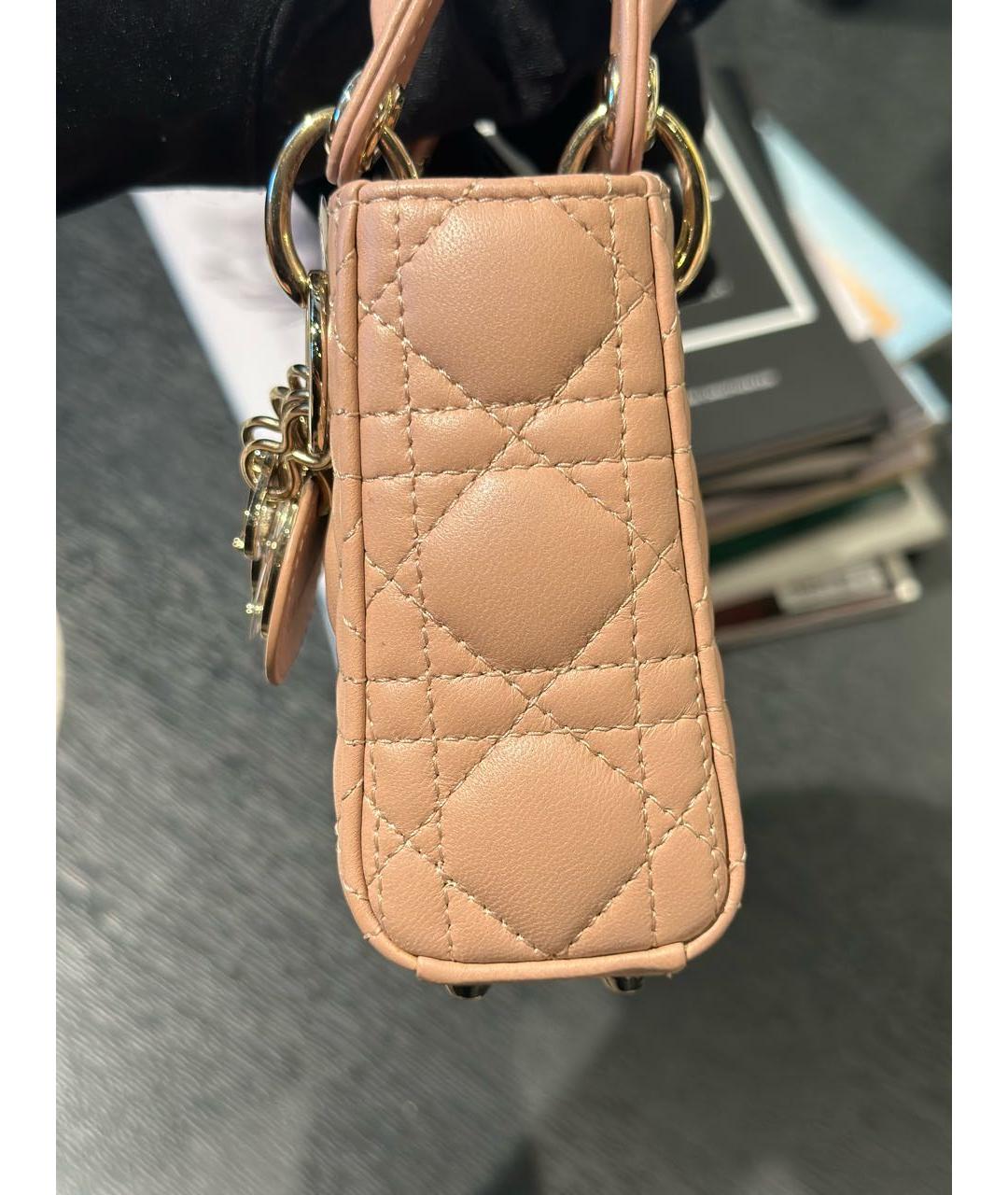 CHRISTIAN DIOR Бежевая кожаная сумка с короткими ручками, фото 2