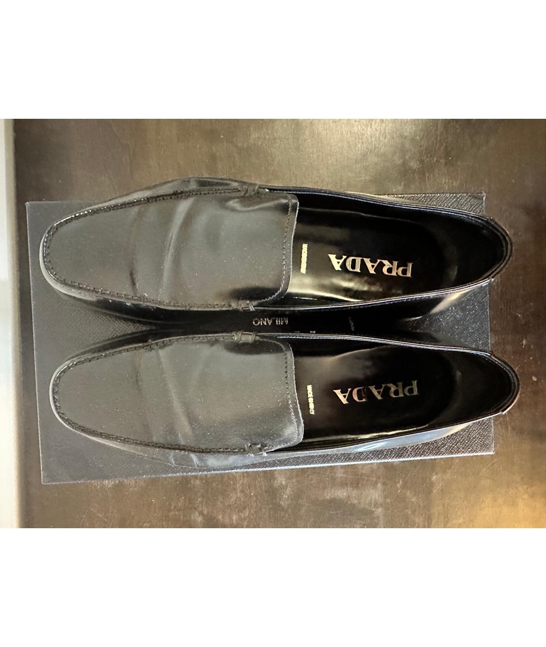 PRADA Черные лоферы из лакированной кожи, фото 3