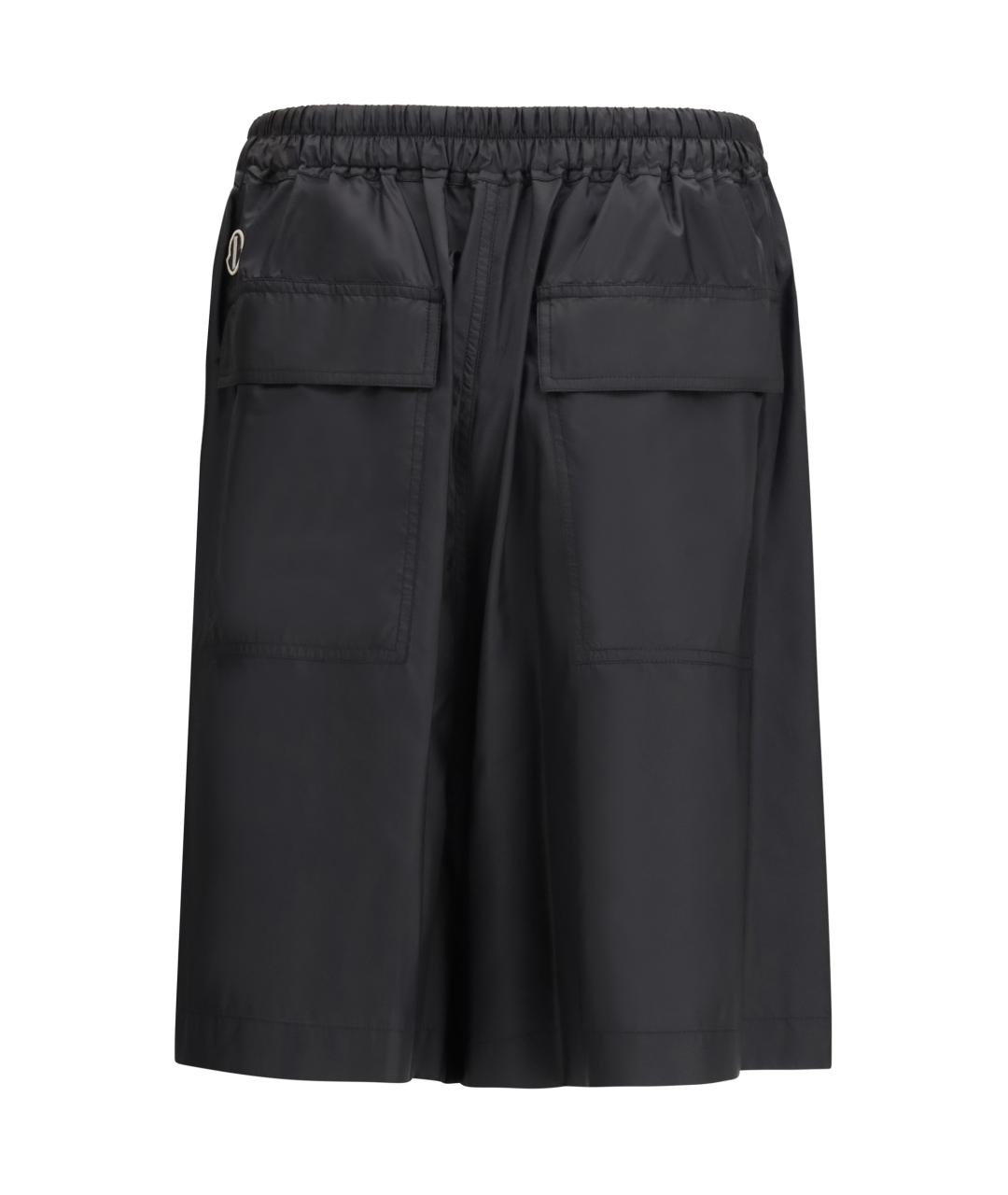 MONCLER Черные полиэстеровые шорты, фото 2