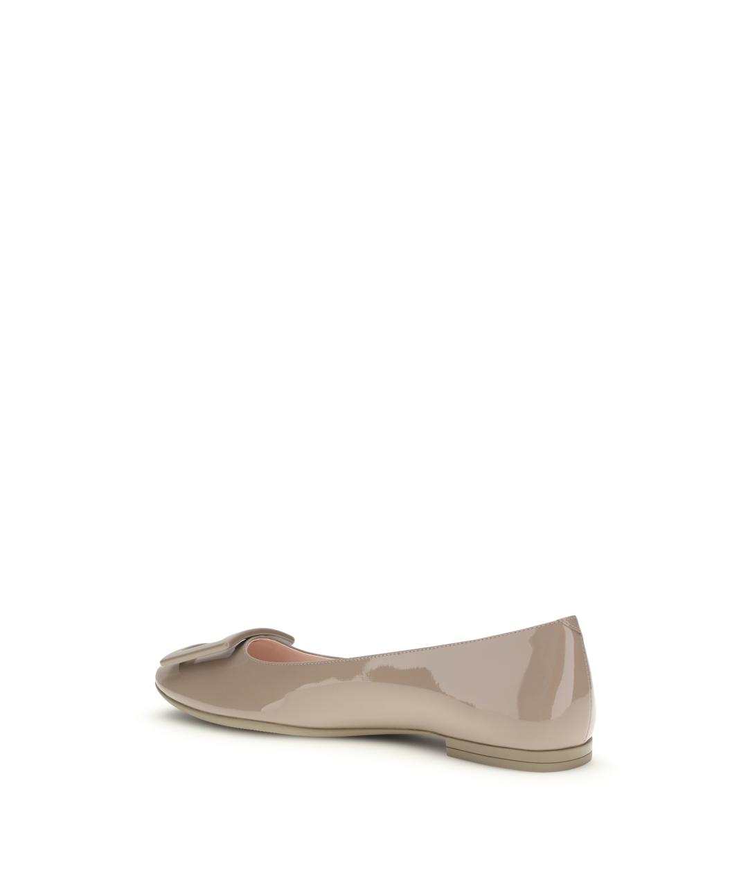 ROGER VIVIER Бежевые балетки из лакированной кожи, фото 3