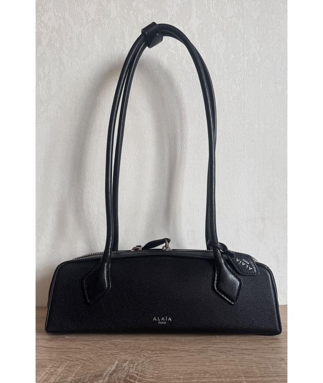 ALAIA Черная кожаная сумка через плечо, фото 9