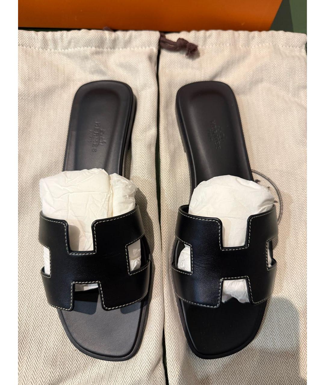 HERMES Черные кожаные сандалии, фото 3