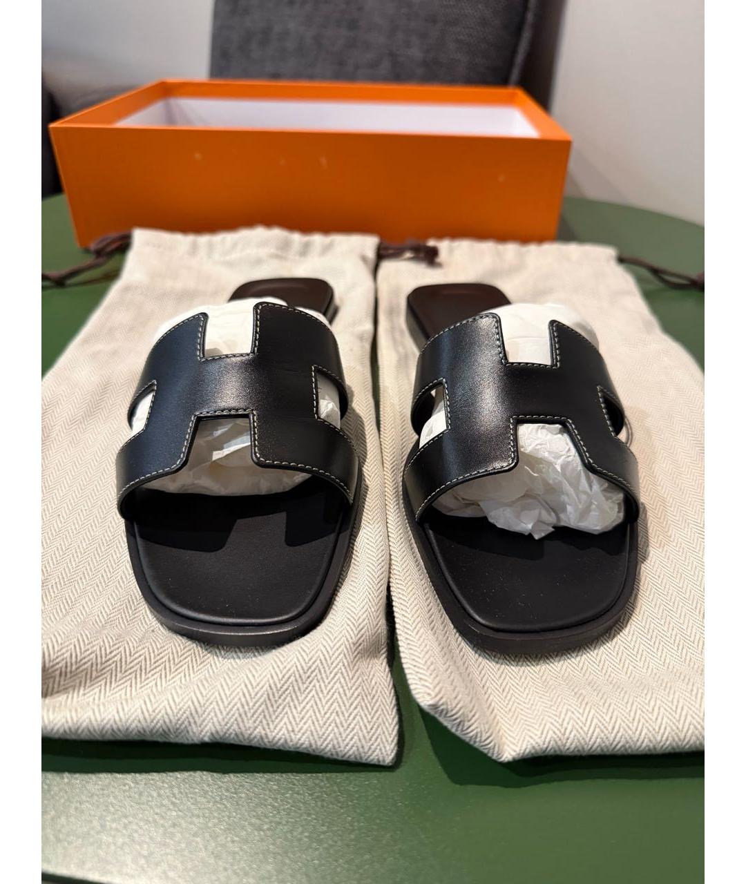 HERMES Черные кожаные сандалии, фото 2
