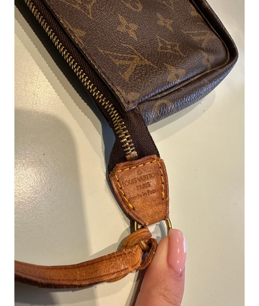 LOUIS VUITTON Коричневая сумка с короткими ручками, фото 7