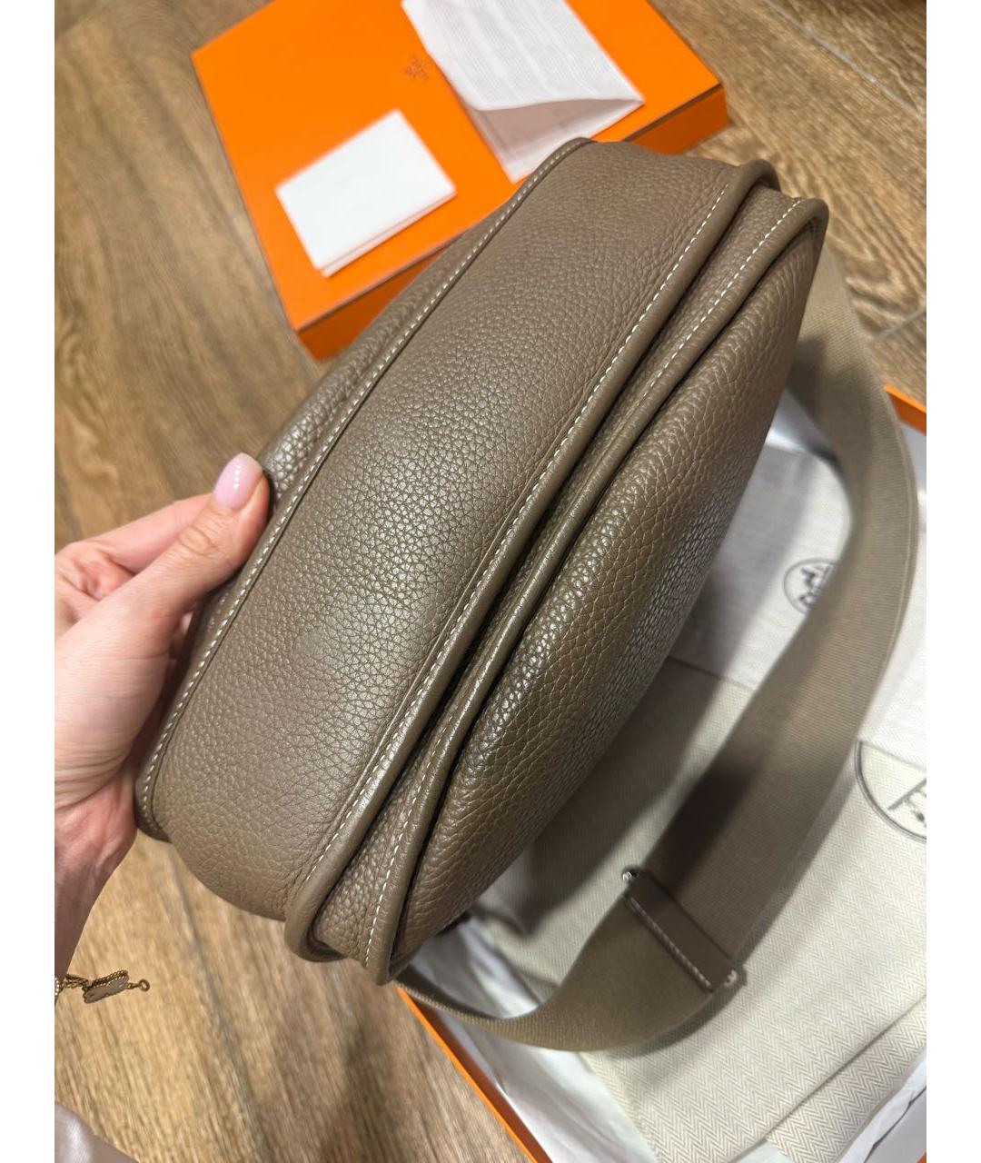 HERMES Коричневая кожаная сумка через плечо, фото 7