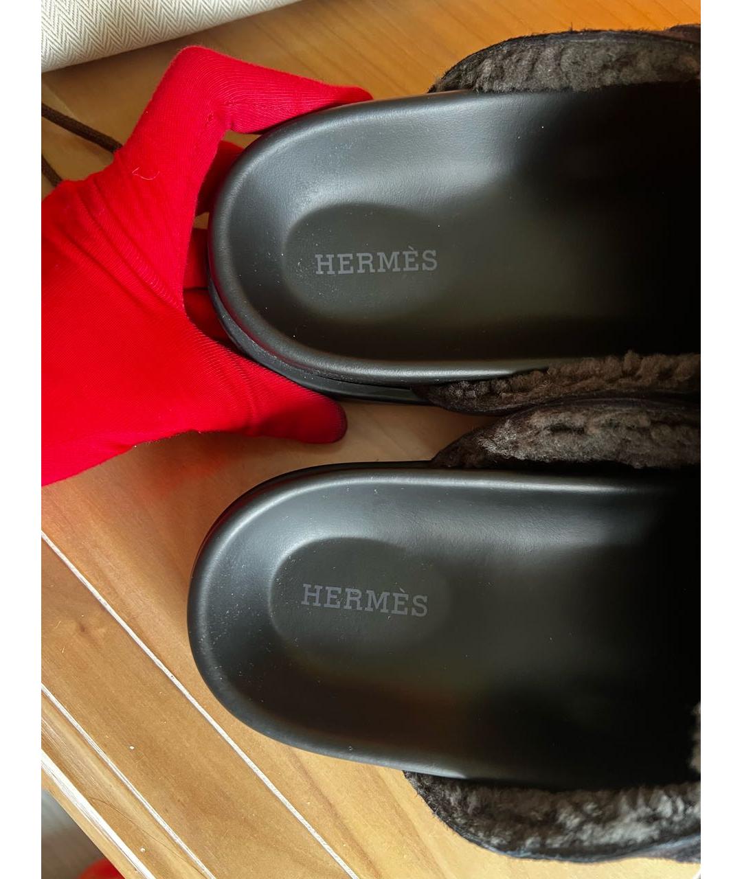 HERMES Черные замшевые сабо, фото 6