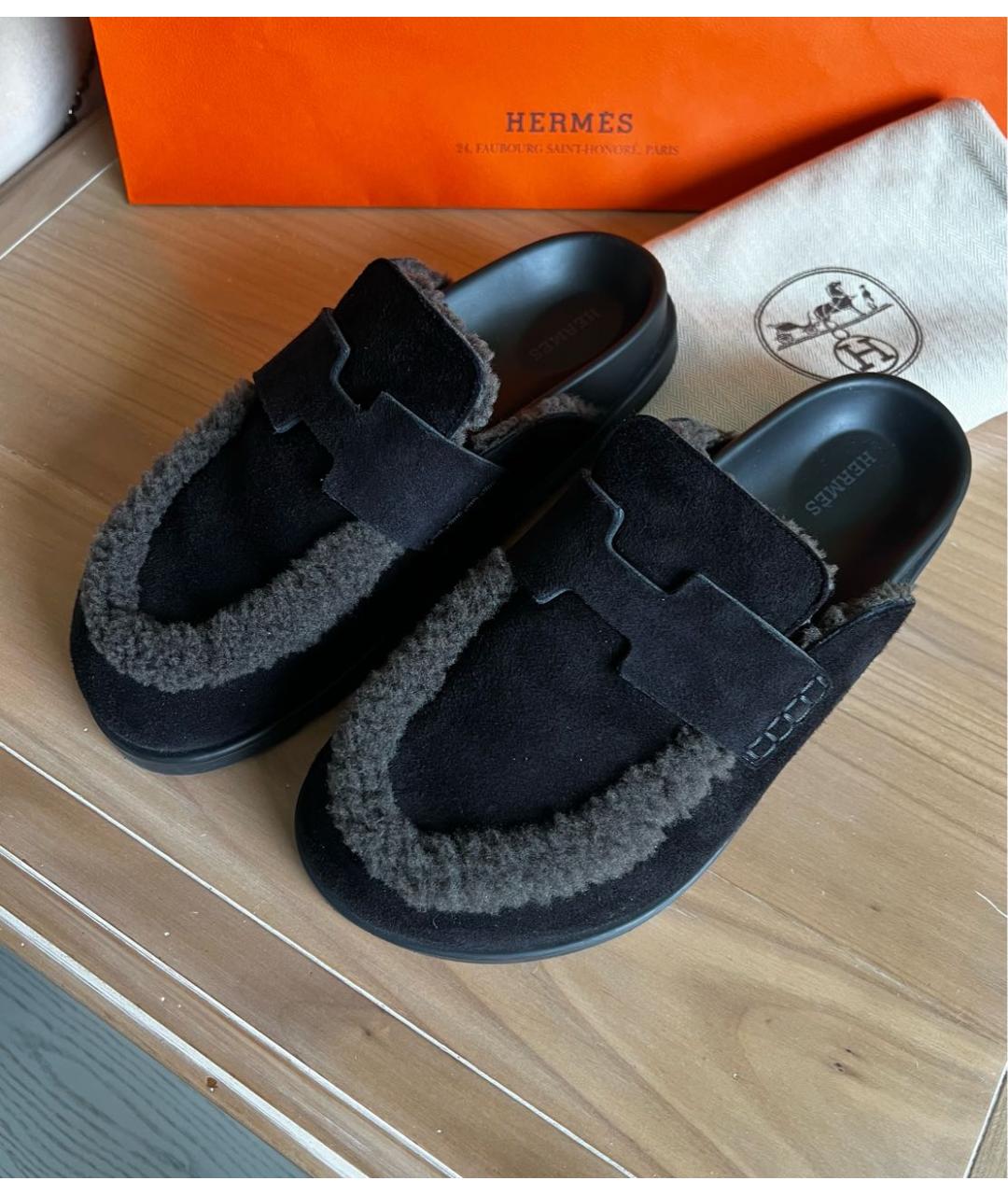 HERMES Черные замшевые сабо, фото 2