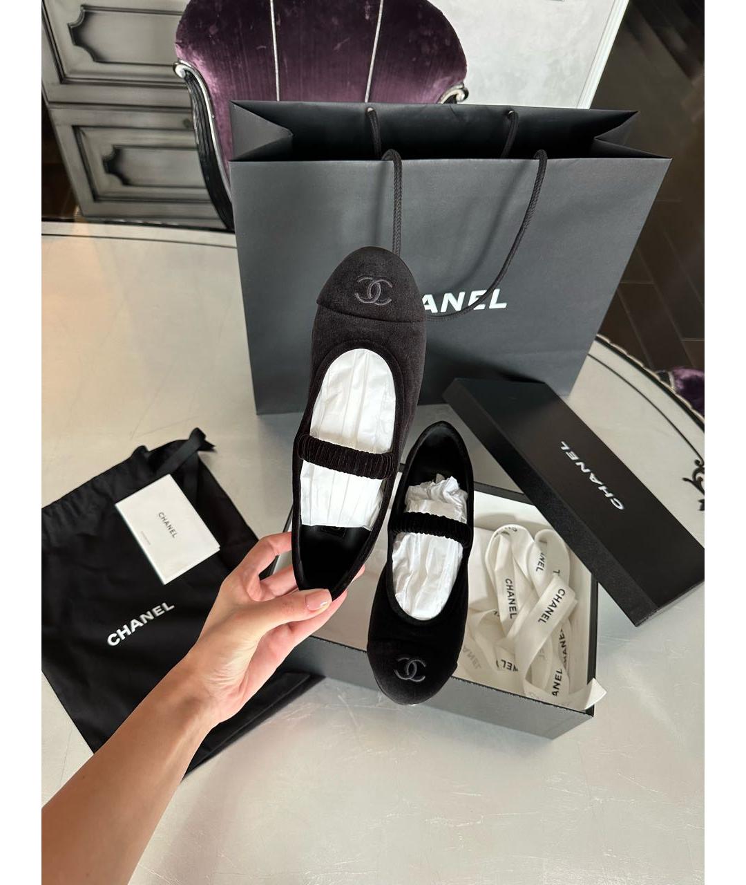 CHANEL Черные бархатные балетки, фото 6
