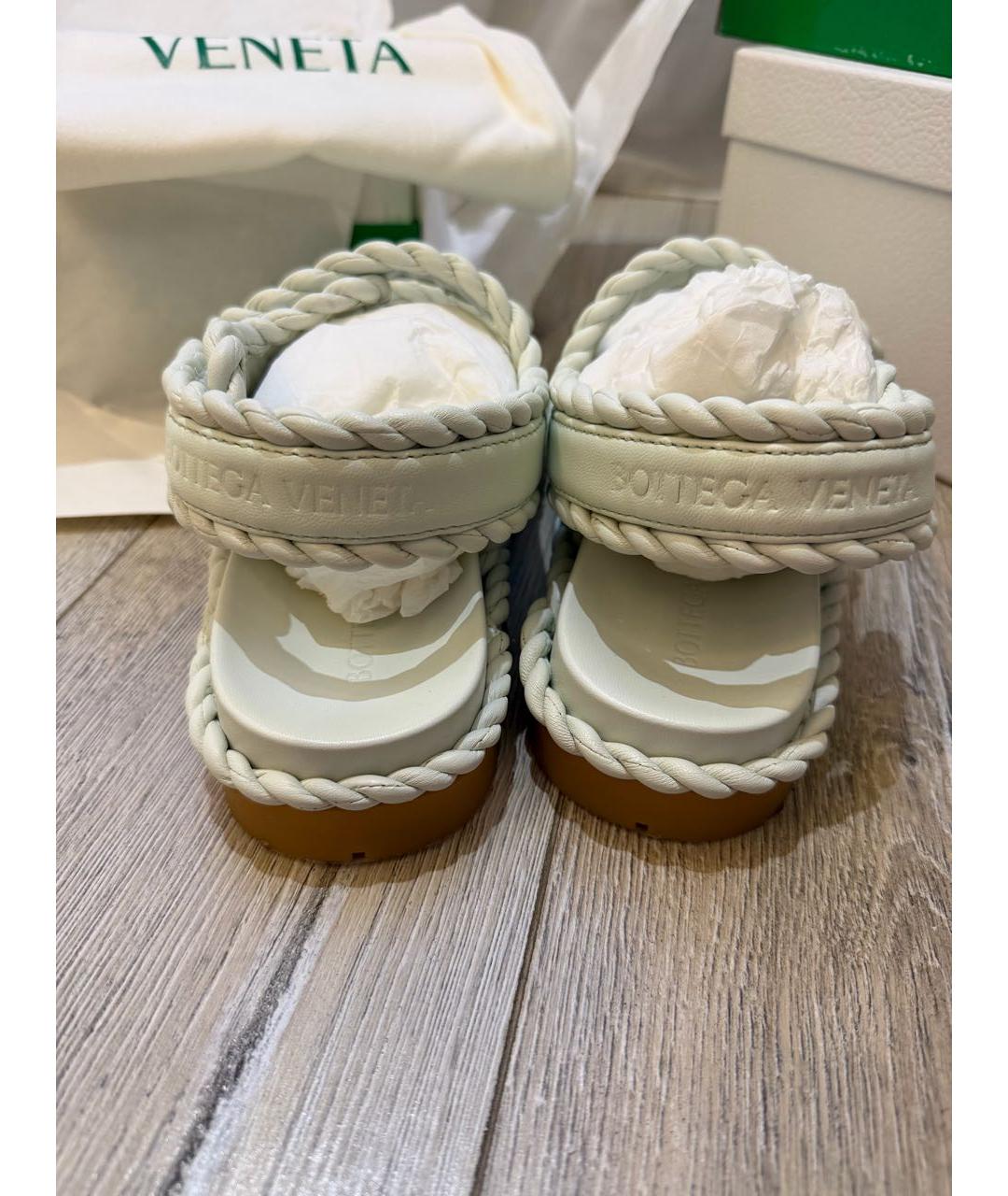 BOTTEGA VENETA Зеленые кожаные сандалии, фото 3