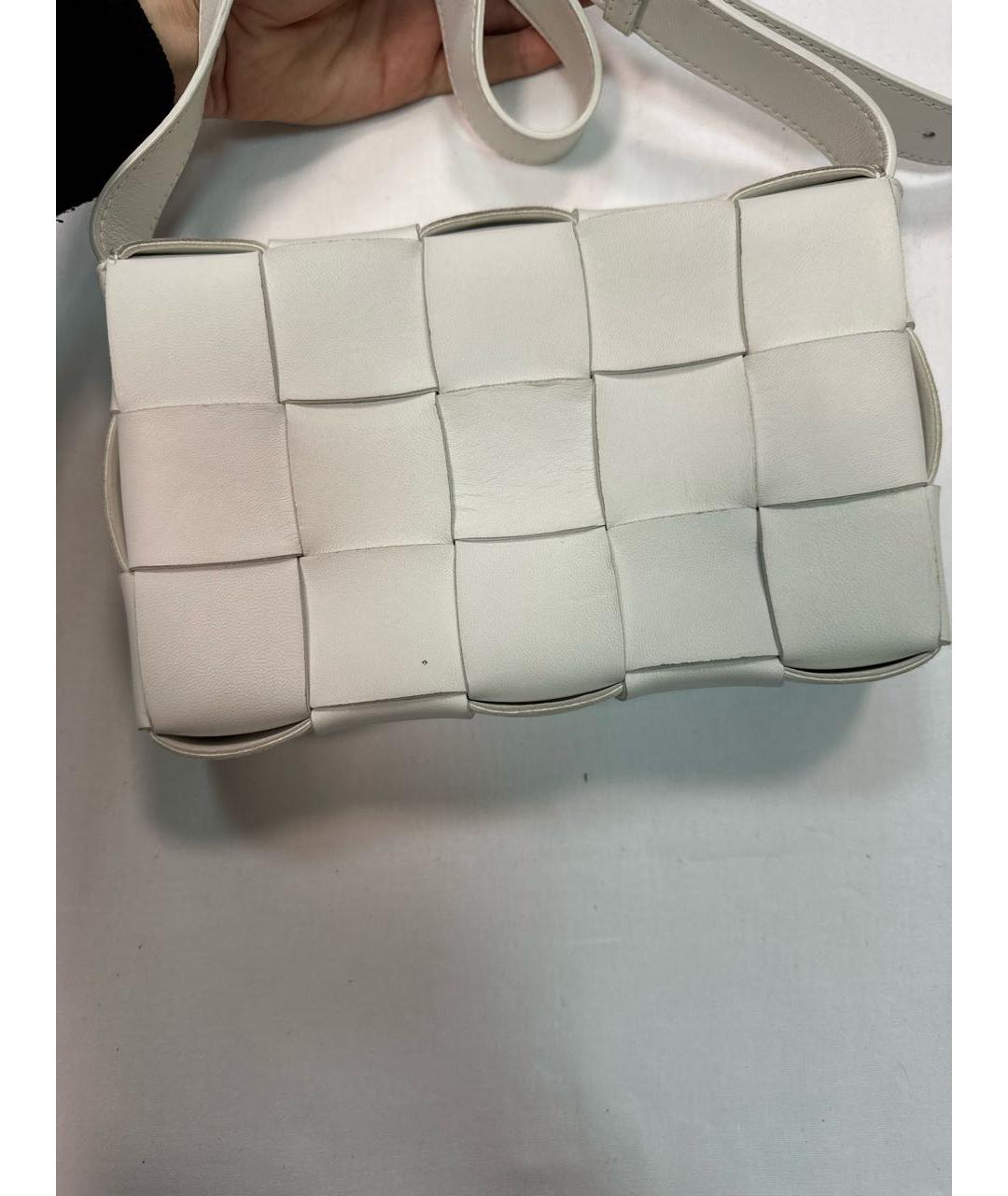 BOTTEGA VENETA Белая кожаная сумка через плечо, фото 7