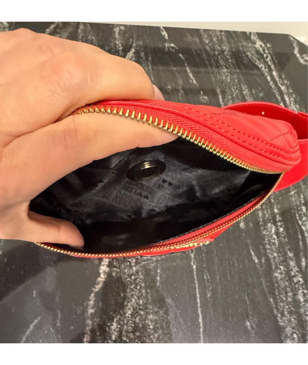 LOVE MOSCHINO Красная поясная сумка из искусственной кожи, фото 4