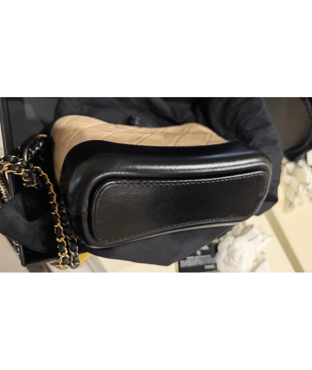 CHANEL Бежевая кожаная сумка через плечо, фото 6