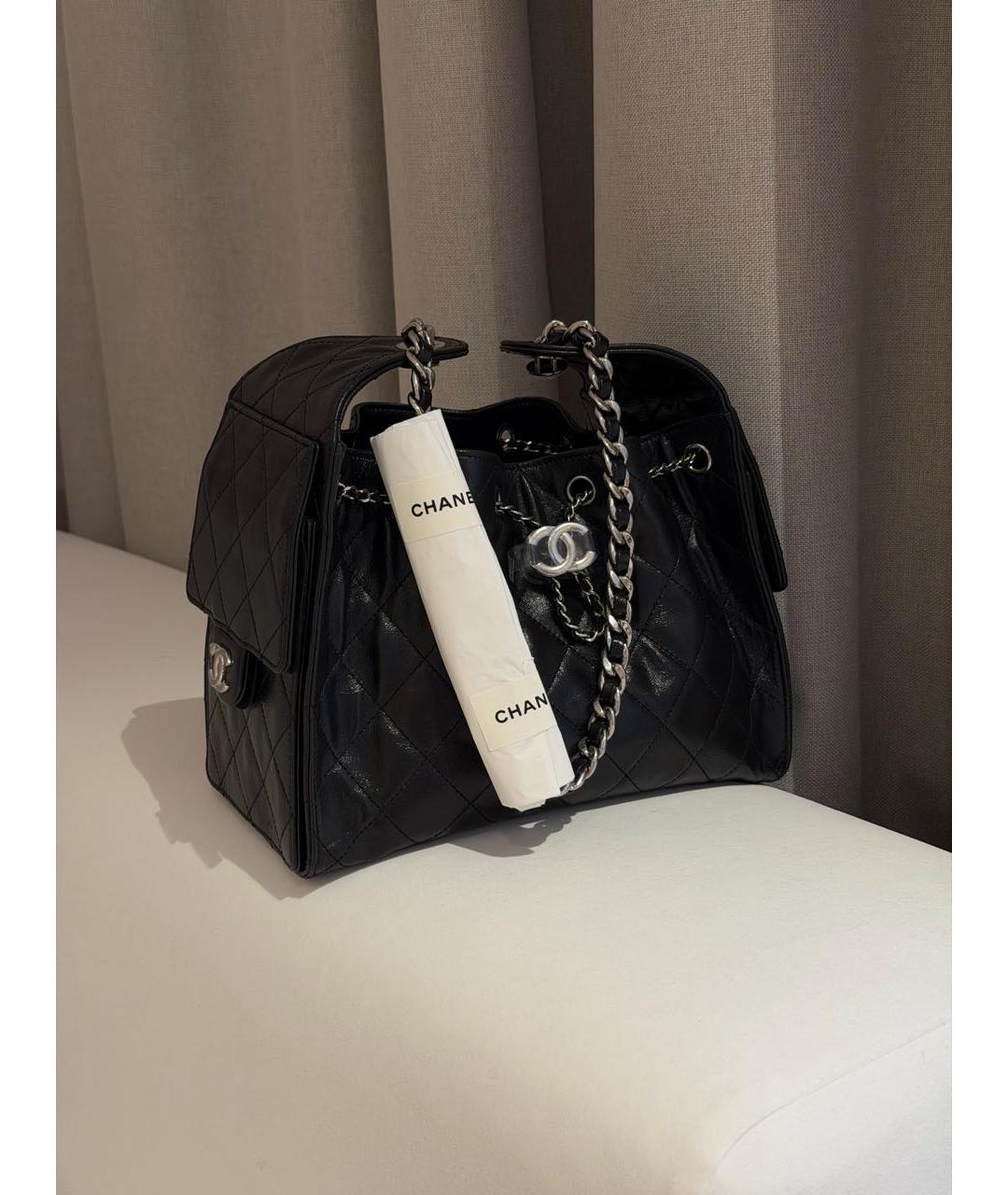 CHANEL Черная кожаная сумка через плечо, фото 2