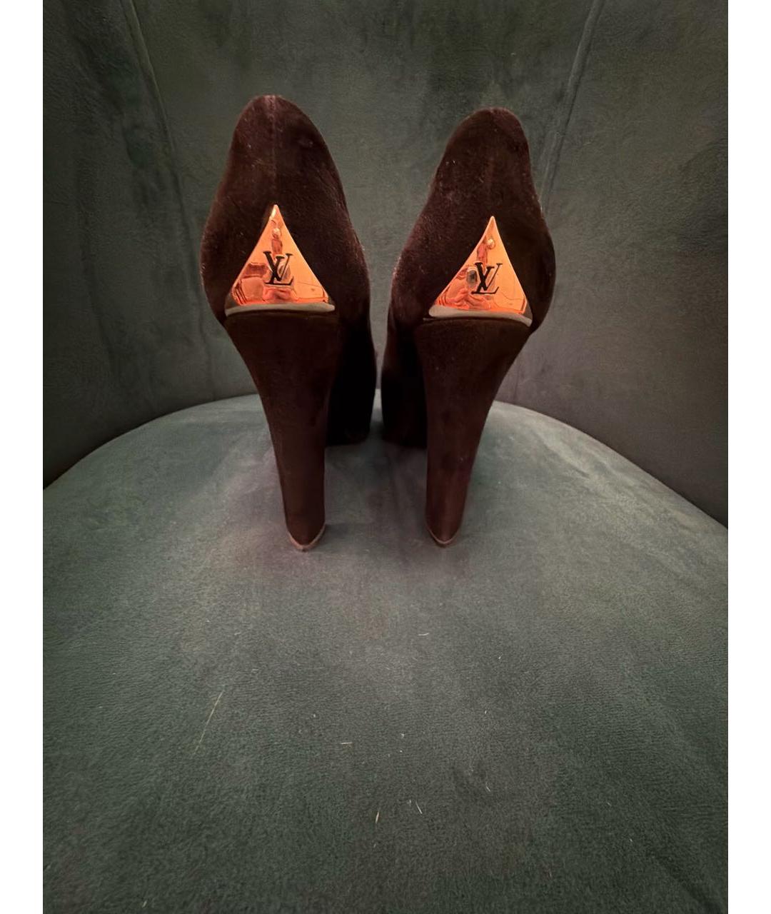 LOUIS VUITTON Черные замшевые туфли, фото 4