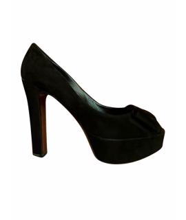 LOUIS VUITTON Туфли