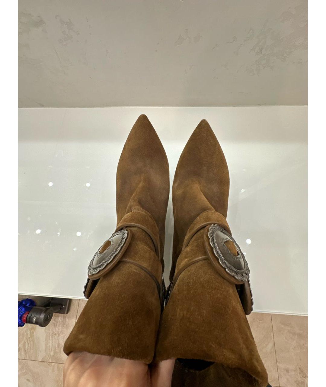 SAINT LAURENT Коричневые замшевые ботильоны, фото 3