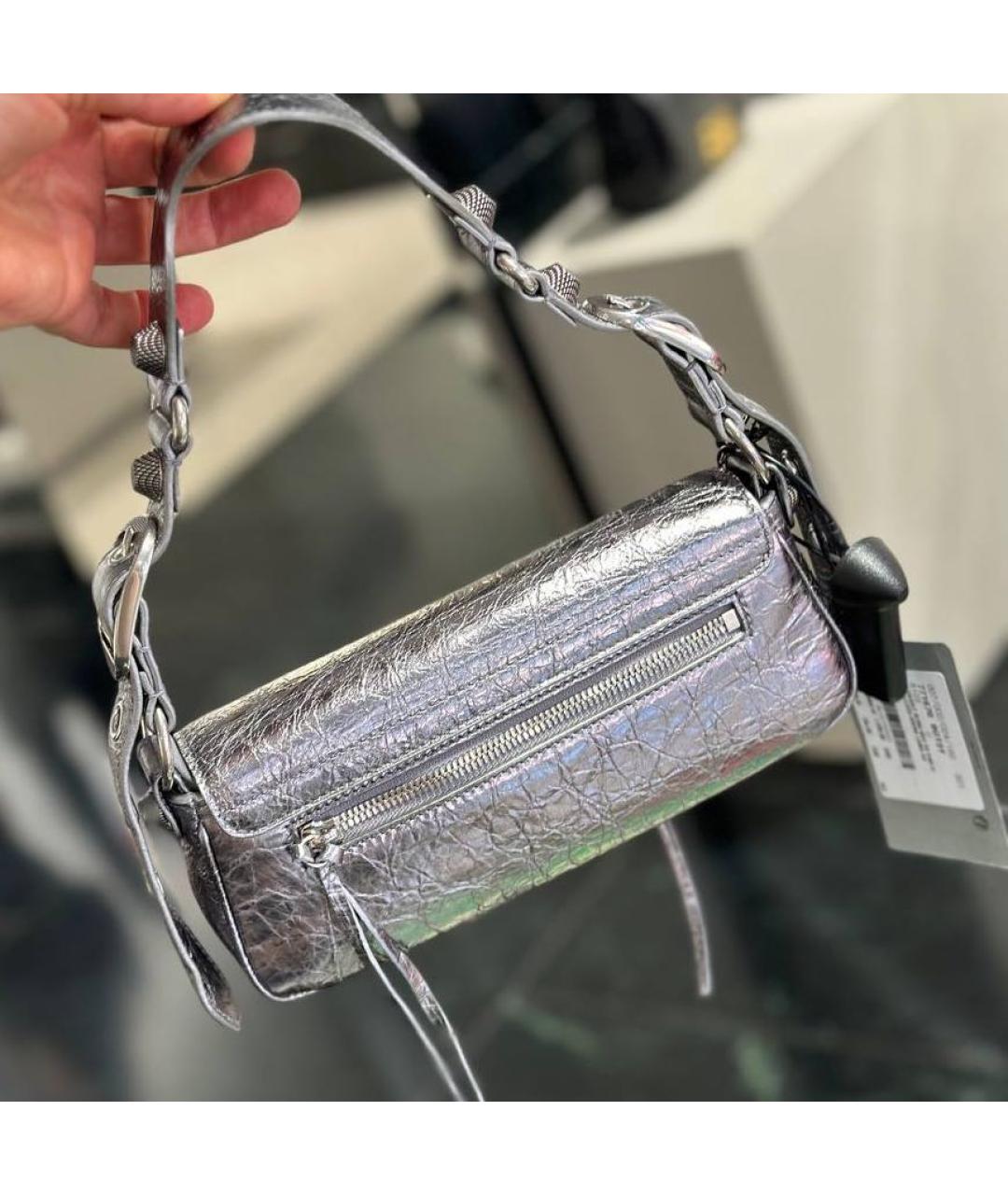 BALENCIAGA Кожаная сумка с короткими ручками, фото 3