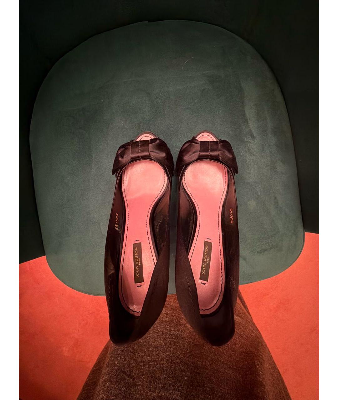 LOUIS VUITTON Черные текстильные туфли, фото 3