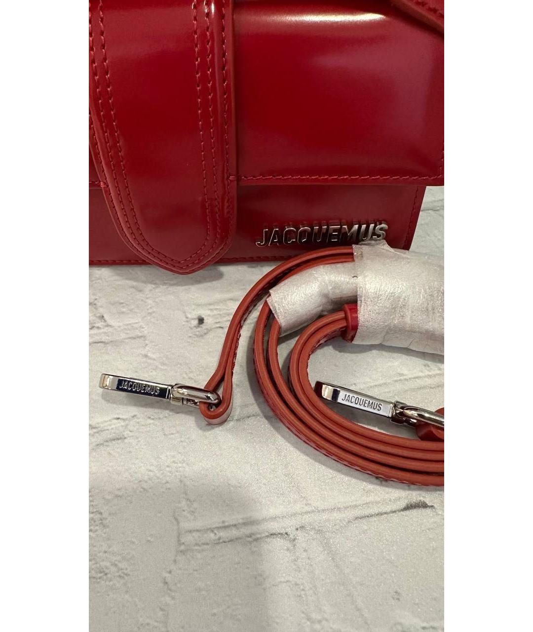 JACQUEMUS Красная сумка с короткими ручками из лакированной кожи, фото 6