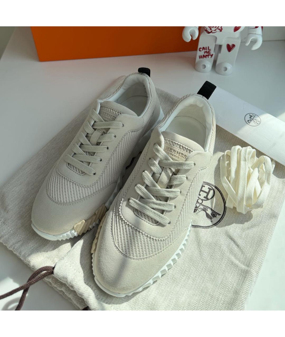 HERMES Бежевые текстильные кроссовки, фото 3