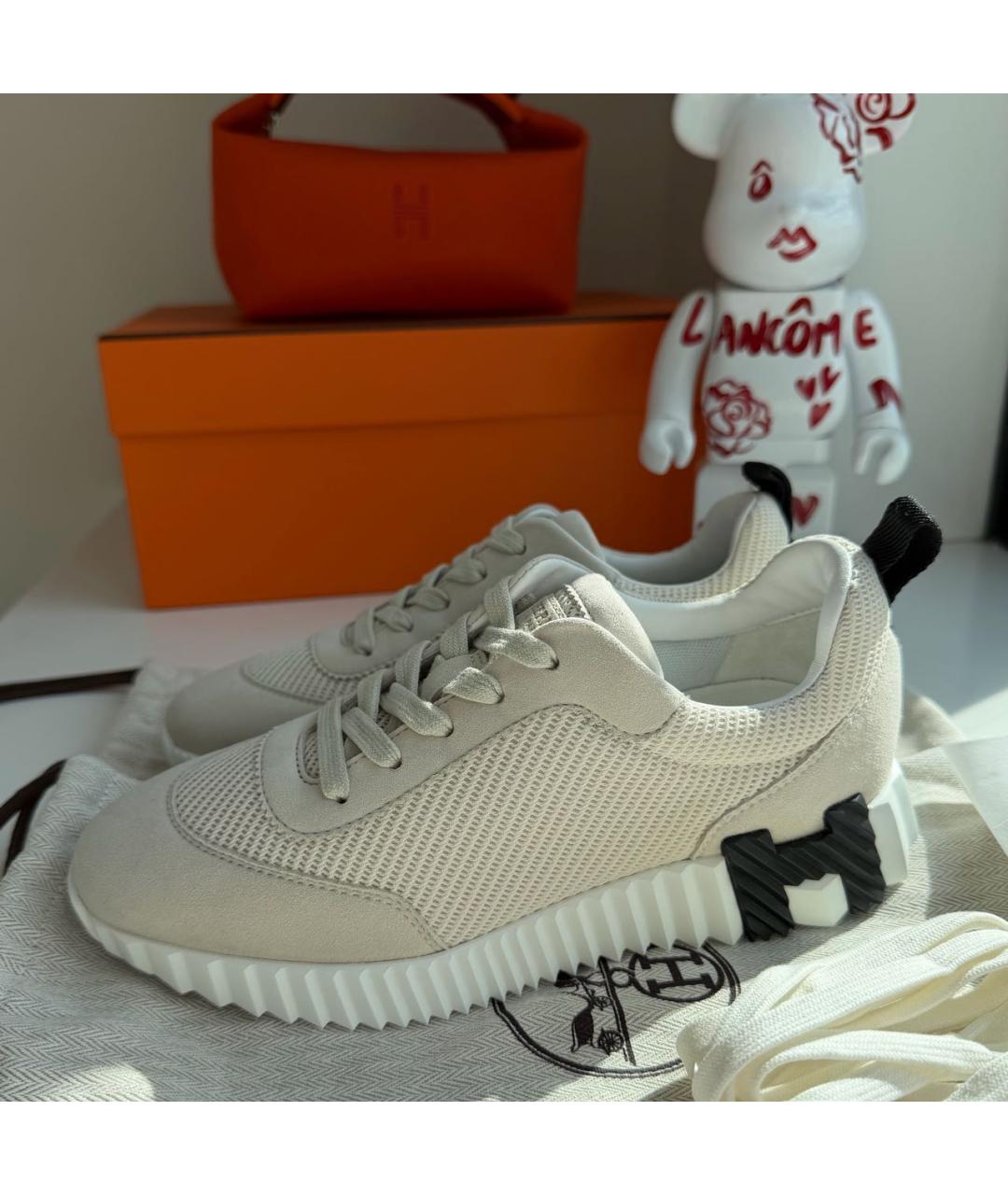 HERMES Бежевые текстильные кроссовки, фото 2