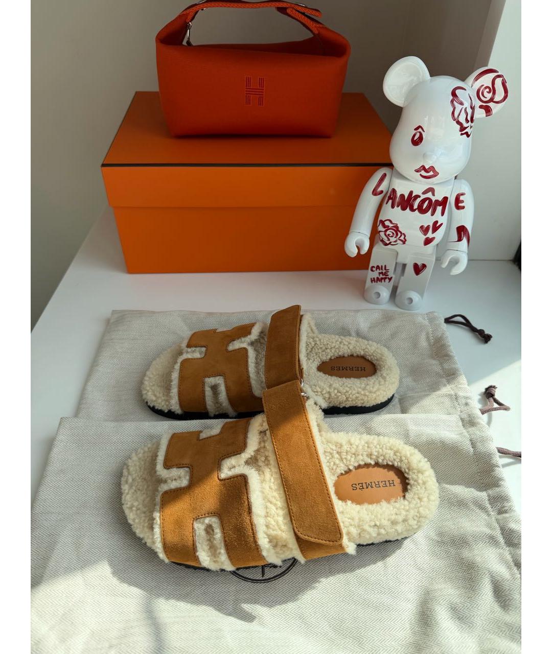 HERMES Коричневые замшевые шлепанцы, фото 2