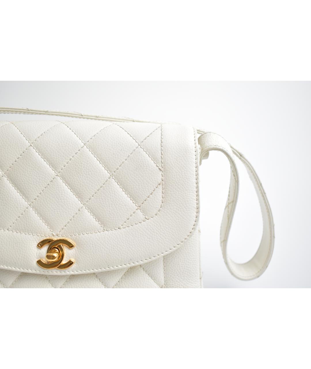 CHANEL Белая кожаная сумка через плечо, фото 9