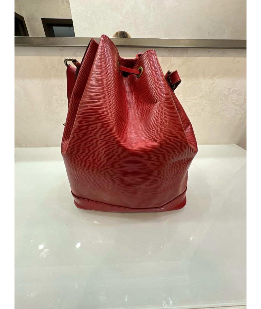 LOUIS VUITTON Красная кожаная сумка тоут, фото 3