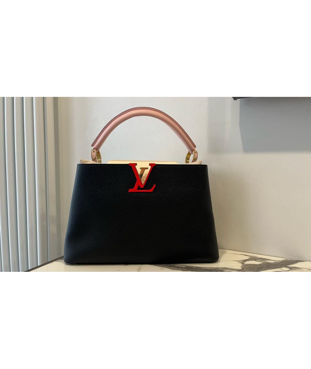 LOUIS VUITTON Черная кожаная сумка с короткими ручками, фото 9