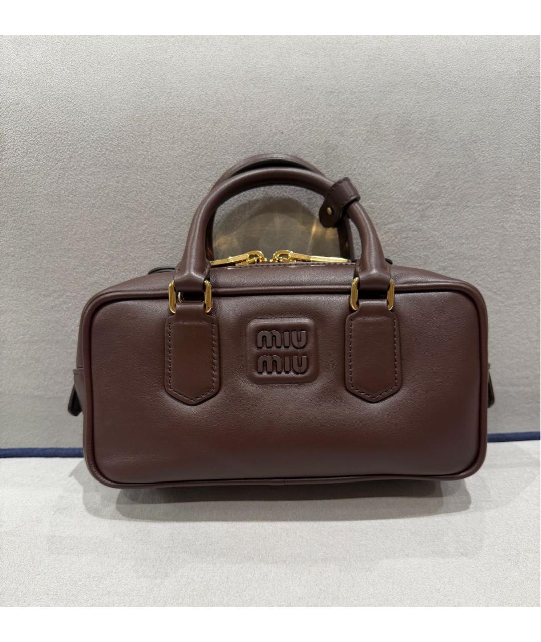 MIU MIU Коричневая кожаная сумка с короткими ручками, фото 9
