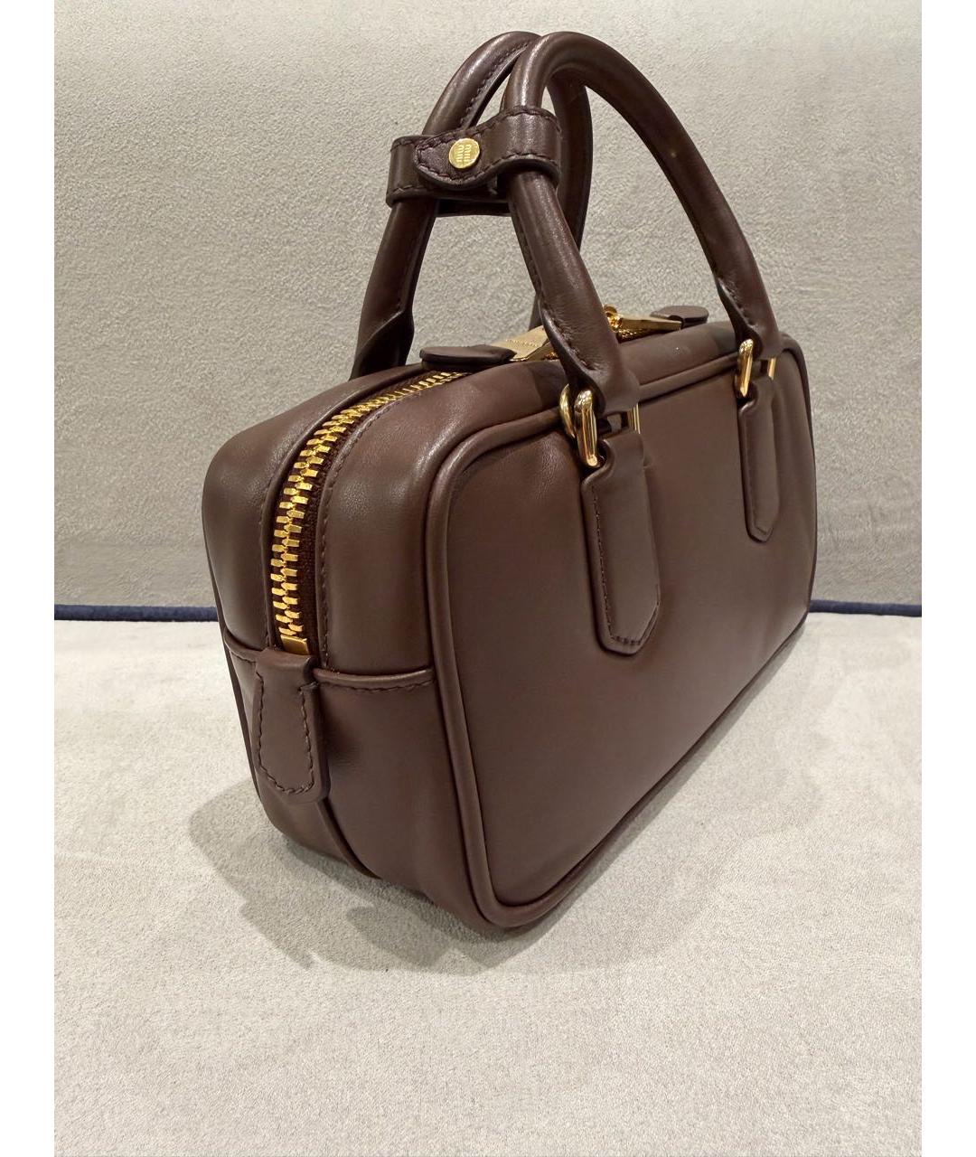 MIU MIU Коричневая кожаная сумка с короткими ручками, фото 2