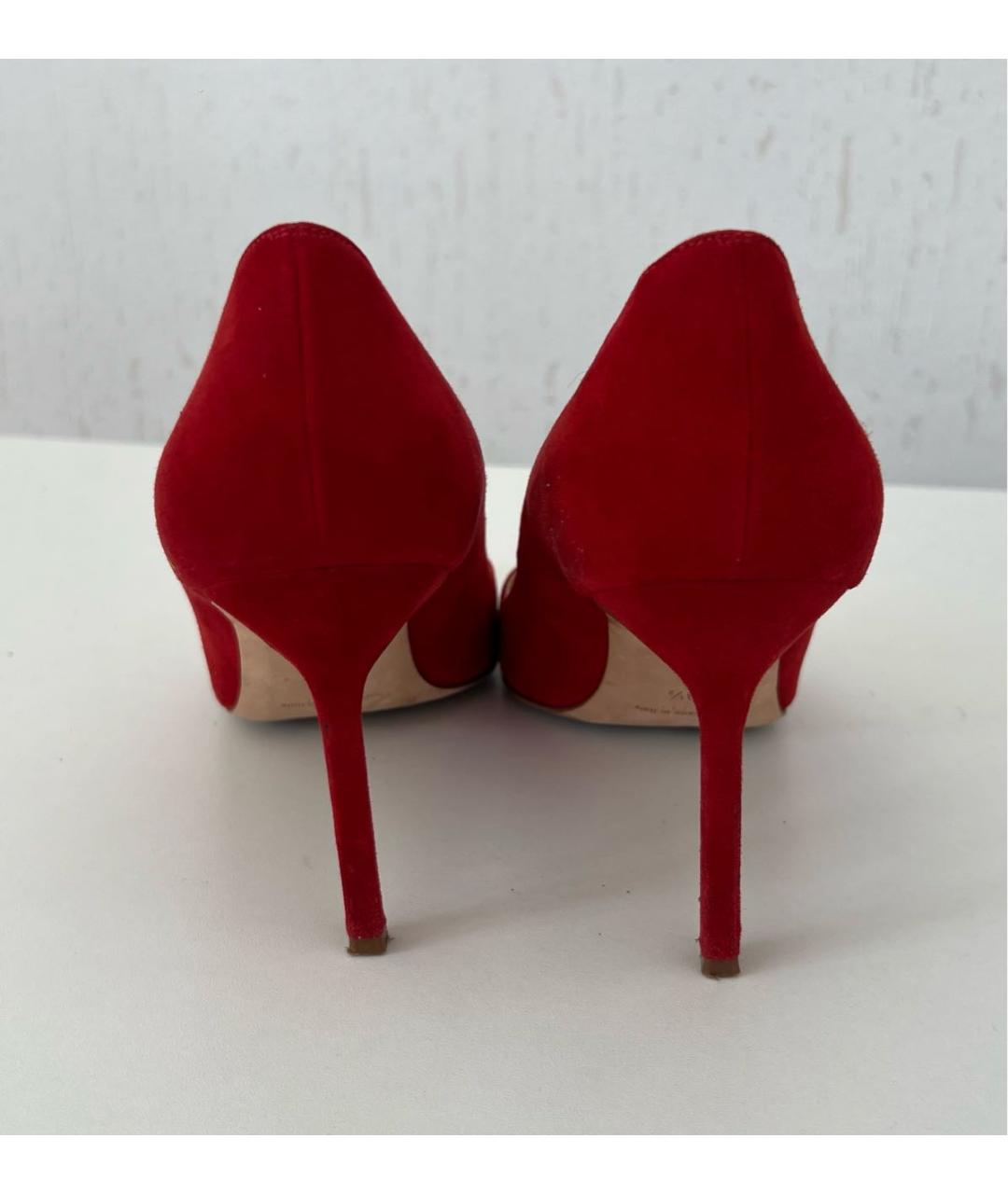 MANOLO BLAHNIK Красные замшевые туфли, фото 4