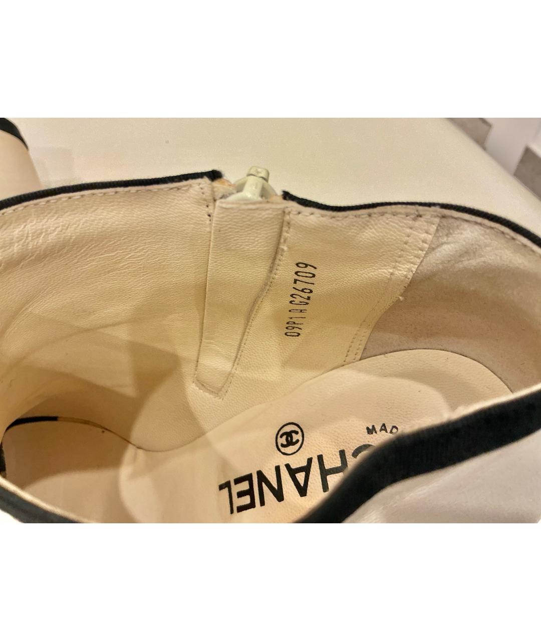 CHANEL Белые кожаные ботильоны, фото 7