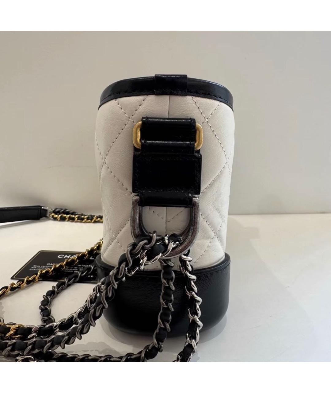 CHANEL Белая кожаная сумка через плечо, фото 3