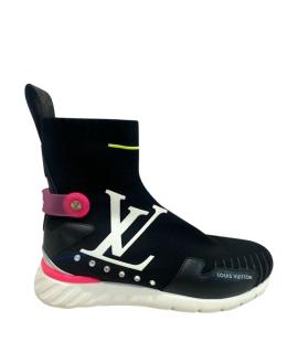 LOUIS VUITTON Кроссовки