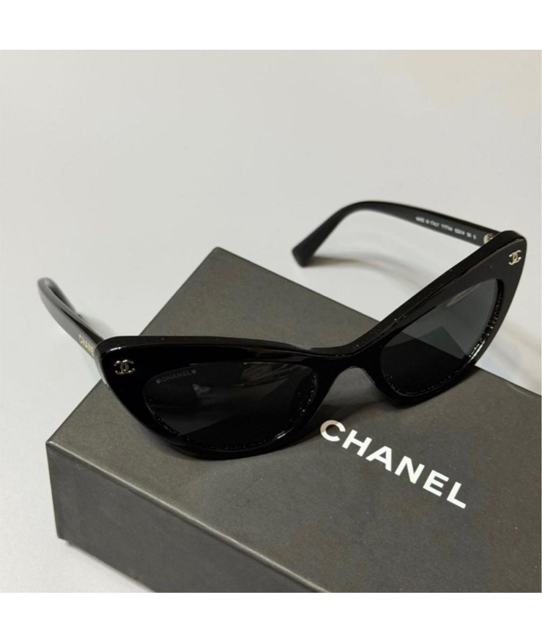 CHANEL Черные пластиковые солнцезащитные очки, фото 2