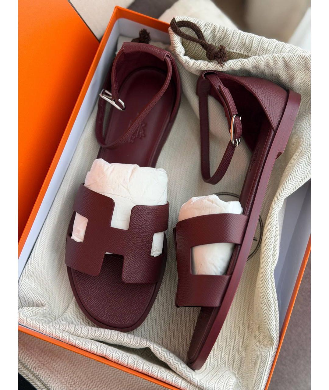 HERMES Бордовые кожаные сандалии, фото 2