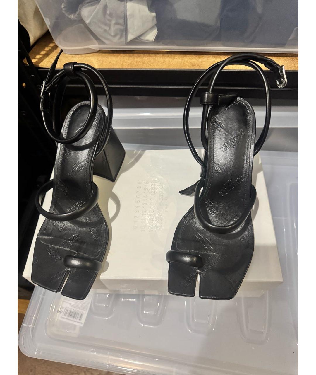 MAISON MARGIELA Черные кожаные босоножки, фото 2