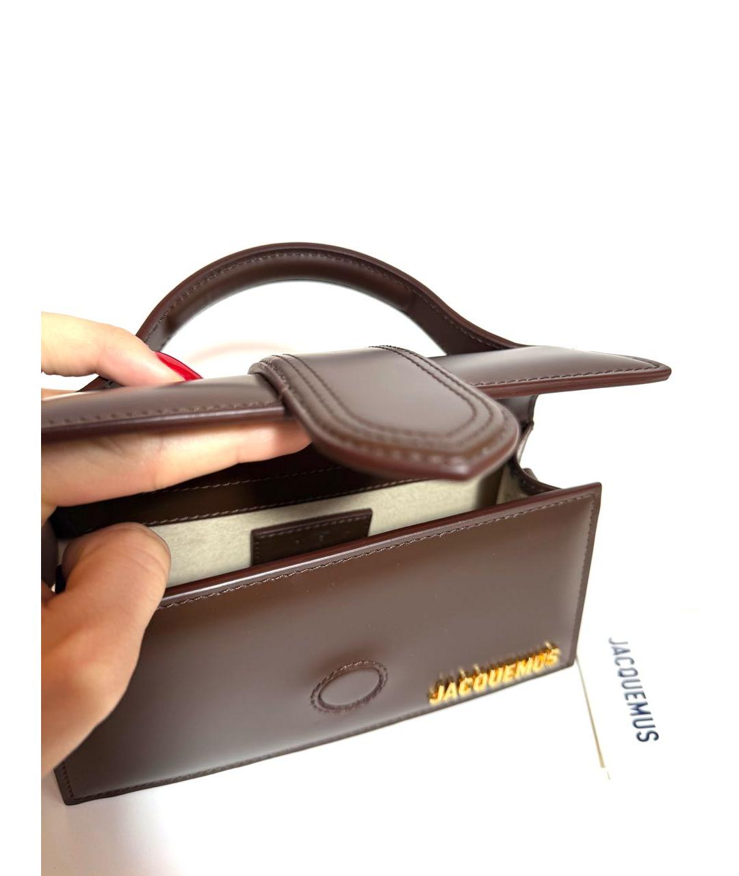 JACQUEMUS Коричневая кожаная сумка с короткими ручками, фото 5