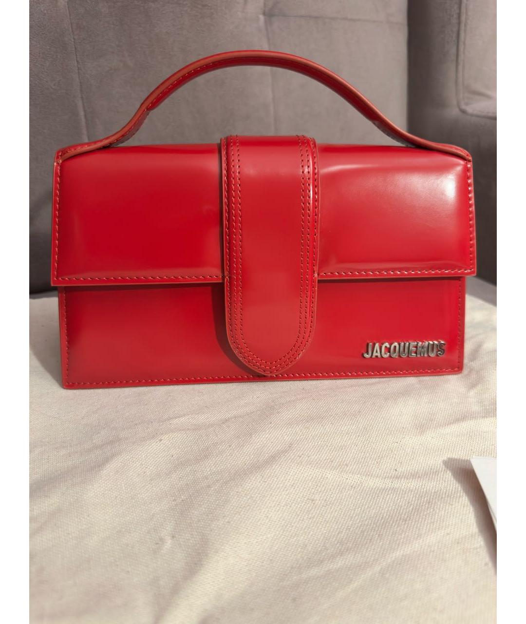 JACQUEMUS Красная сумка с короткими ручками из лакированной кожи, фото 7