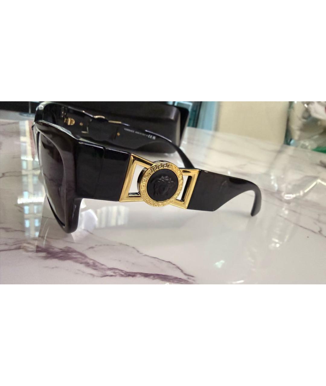 VERSACE Черные пластиковые солнцезащитные очки, фото 3