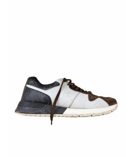 LOUIS VUITTON Низкие кроссовки / кеды