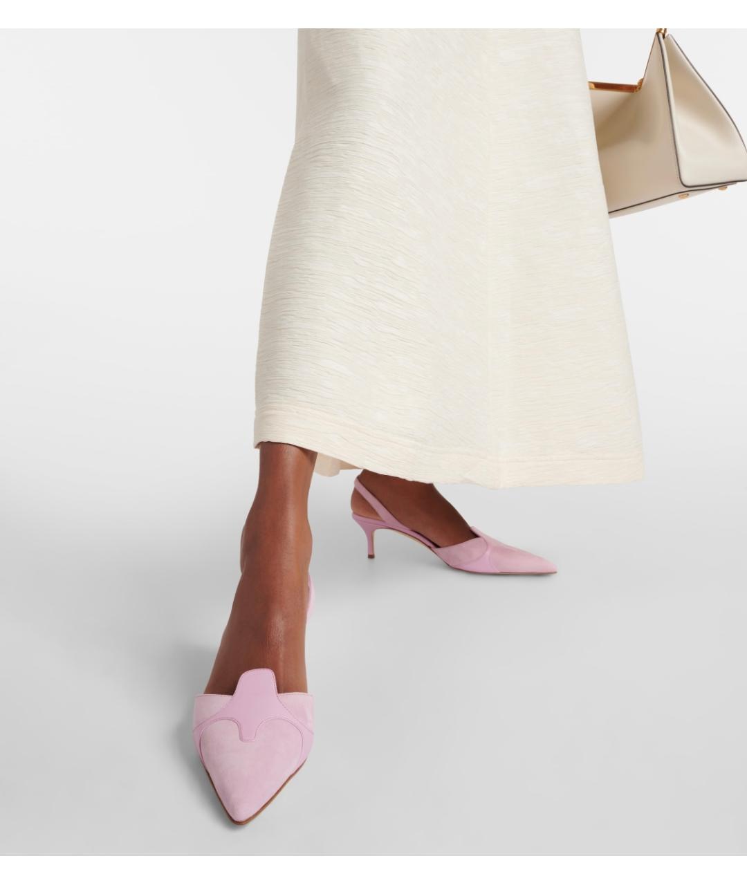 MANOLO BLAHNIK Розовые замшевые лодочки на низком каблуке, фото 7