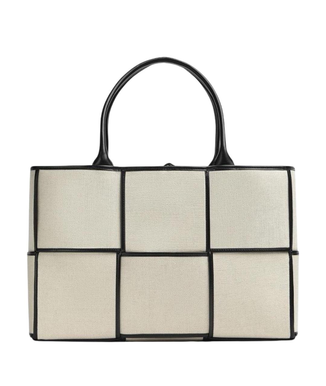 BOTTEGA VENETA Бежевая сумка с короткими ручками, фото 1