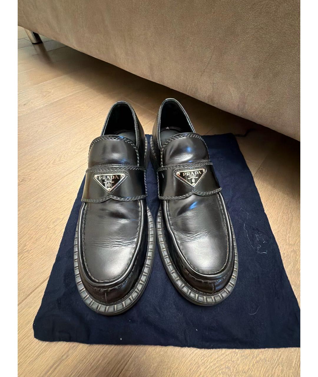 PRADA Черные кожаные лоферы, фото 2