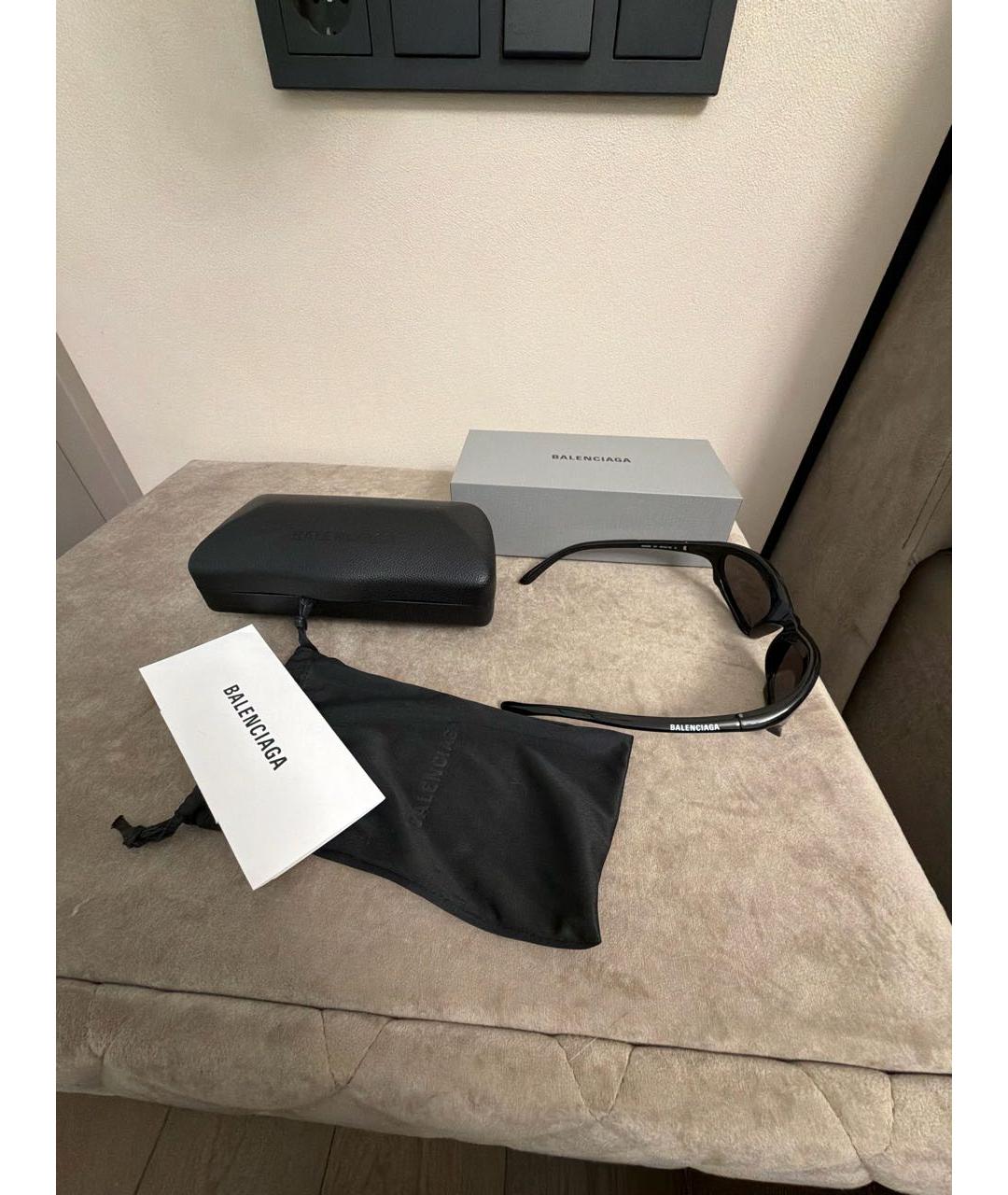 BALENCIAGA Черные пластиковые солнцезащитные очки, фото 4