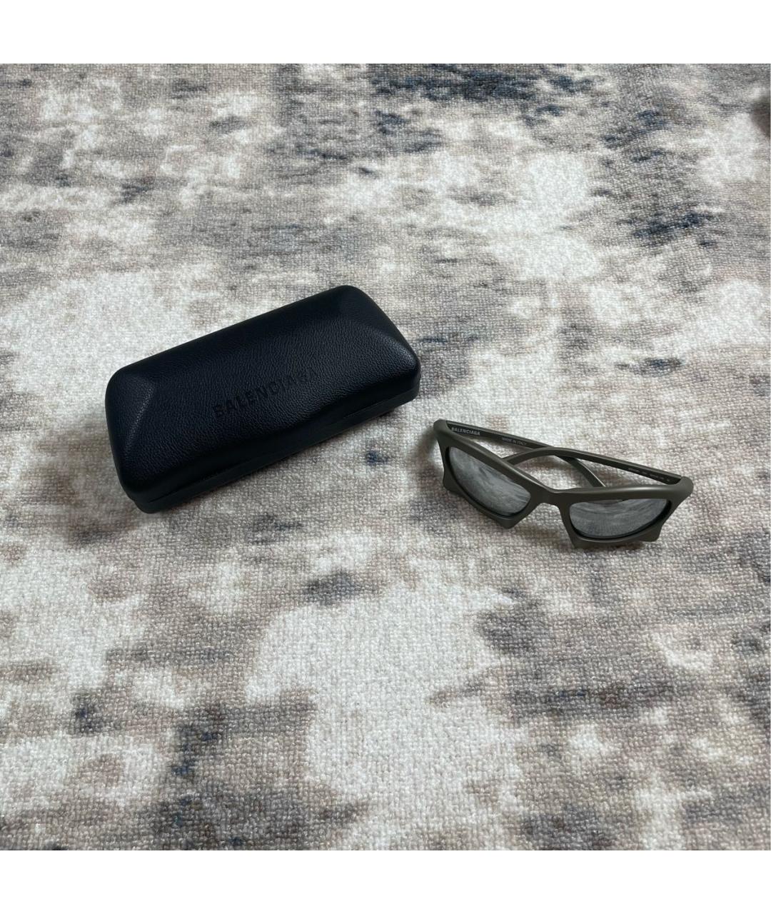 BALENCIAGA Серые пластиковые солнцезащитные очки, фото 2