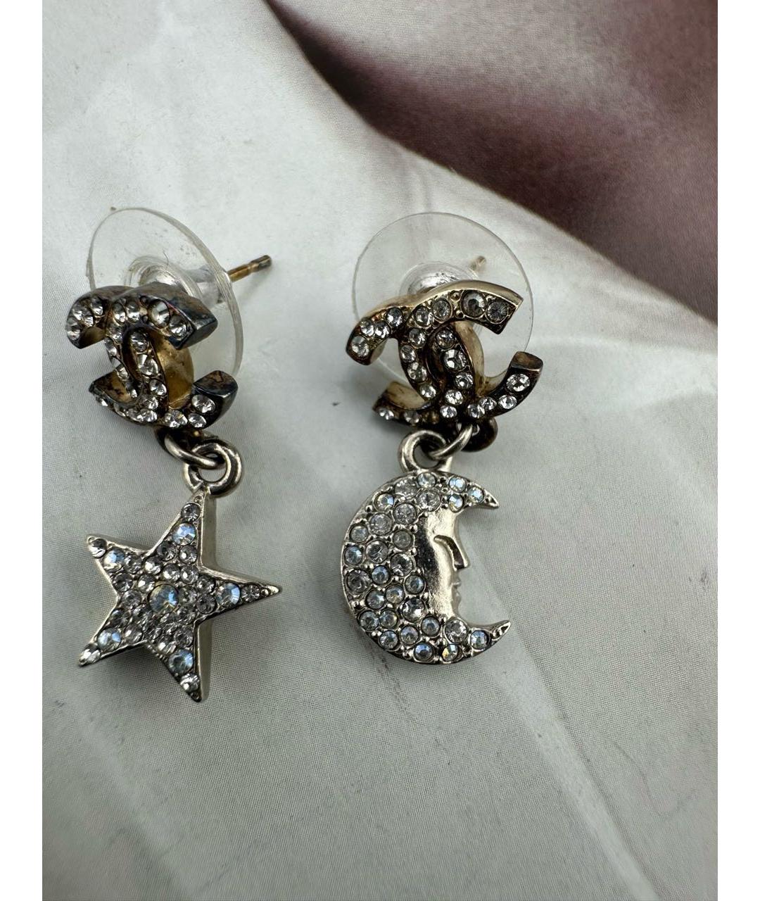 CHANEL Золотые металлические серьги, фото 3